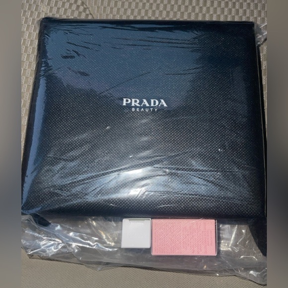 Prada Paradoxe Collection - Picture 6 of 7